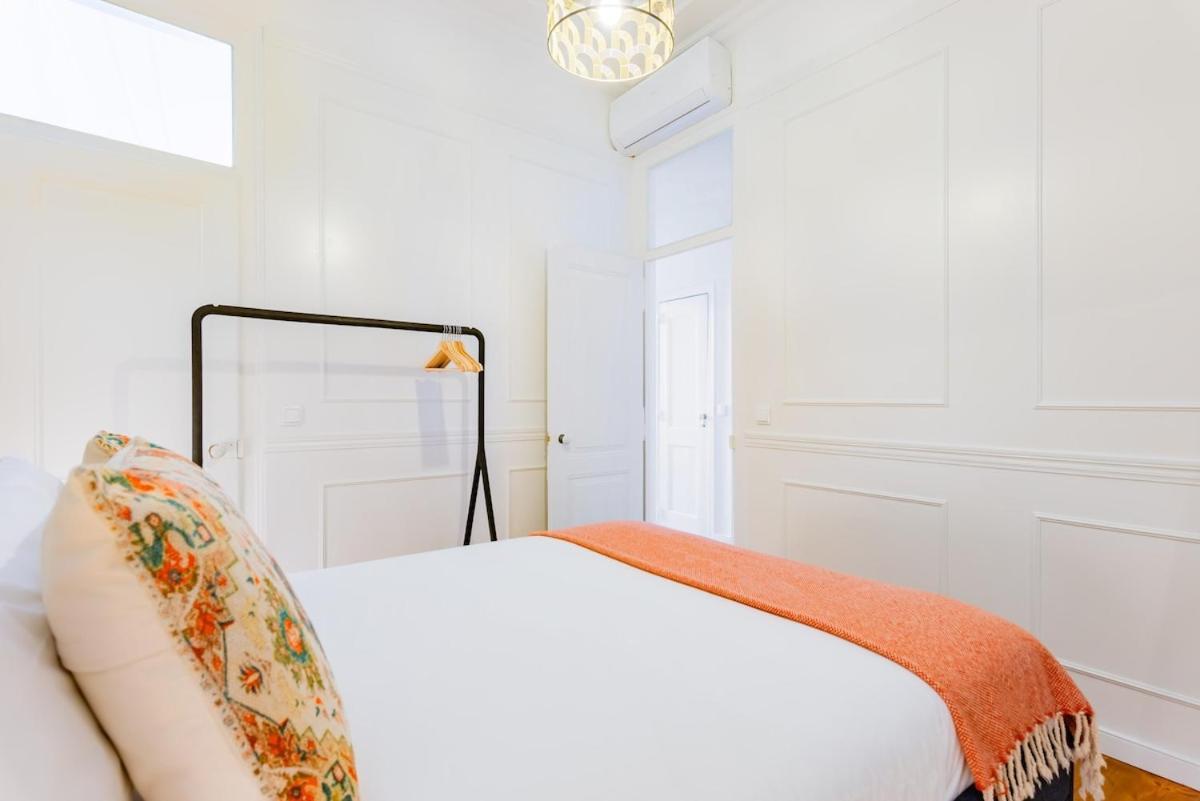 Apartment Graca's Urban Elegance